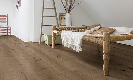 51漫画在线观看进口地板:易清洁，快人一步！